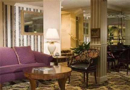The Latham Georgetown Hotel Washington Exterior photo